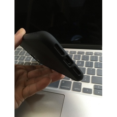 Benks черный чехол для iPhone 11 - M. Smooth, фото №6, добавлено пользователем