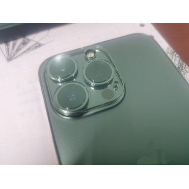 Защитное стекло на камеру для iPhone 13 Pro/13 Pro Max с черным кантом - 1шт., фото №4, добавлено пользователем