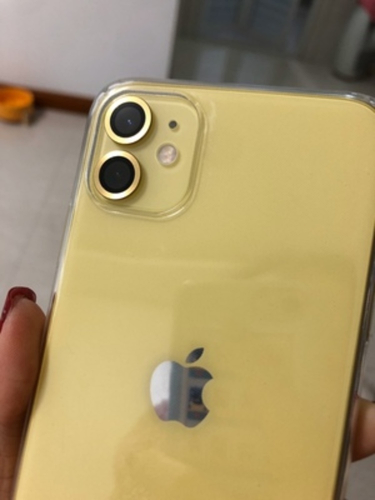 Iphone 12 б у. Apple iphone 11 64gb Yellow. Айфон 11 Промакс 128 ГБ. Айфон 11 жёлтый 128 ГБ.