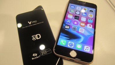 защитное стекло Benks серии VPro на айфон 8